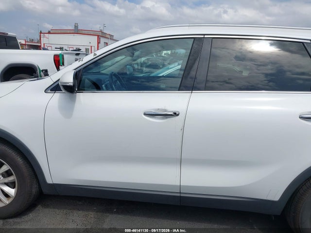 Продаж на аукціоні авто 2017 Kia Sorento 3.3l Lx, vin: 5XYPG4A57HG247467, номер лоту: 46141130