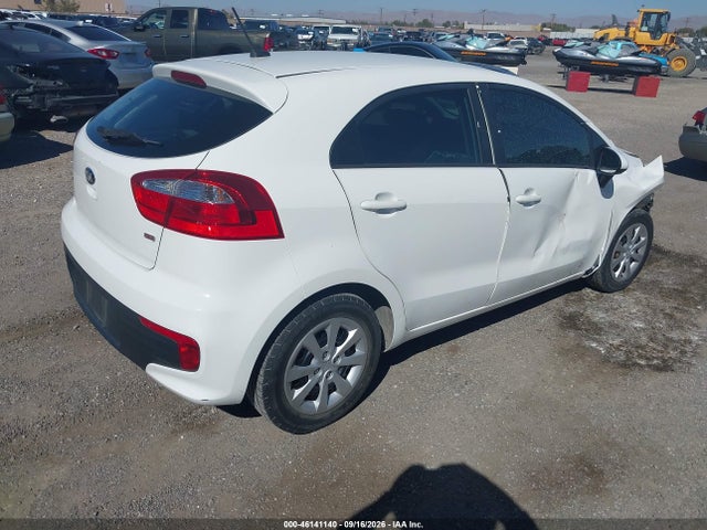 KIA RIO LX 2016 KNADM5A38G6647147 Image 4