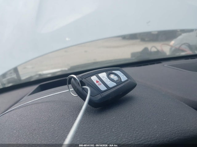 46141152 :رقم المزاد ، 5UXWX9C58E0D14991 vin ، 2014 Bmw X3 Xdrive28i مزاد بيع