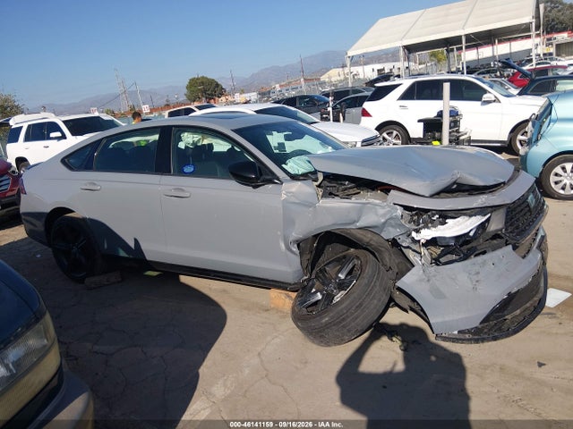 1HGCY2F79RA085807 Honda Accord Hybrid Sport-l