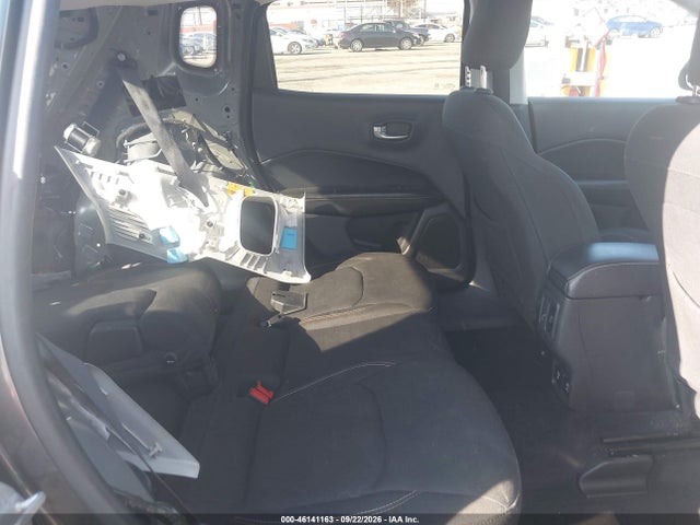 2018 Jeep Compass Sport Fwd მანქანა იყიდება აუქციონზე, vin: 3C4NJCAB2JT254883, აუქციონის ნომერი: 46141163