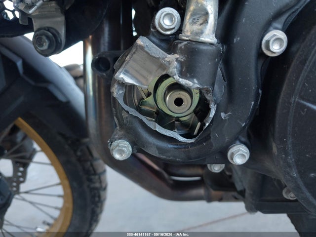 46141167 :رقم المزاد ، JH2RD1713SK001626 vin ، 2025 Honda Xl750 مزاد بيع