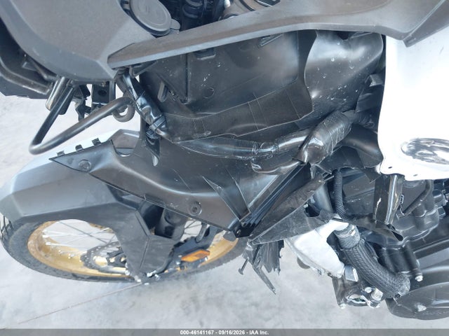 46141167 :رقم المزاد ، JH2RD1713SK001626 vin ، 2025 Honda Xl750 مزاد بيع