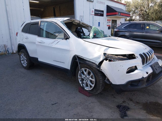 Продаж на аукціоні авто 2015 Jeep Cherokee Latitude, vin: 1C4PJMCS6FW612970, номер лоту: 46141195