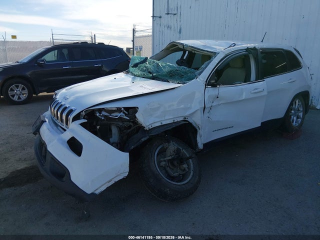 Продаж на аукціоні авто 2015 Jeep Cherokee Latitude, vin: 1C4PJMCS6FW612970, номер лоту: 46141195
