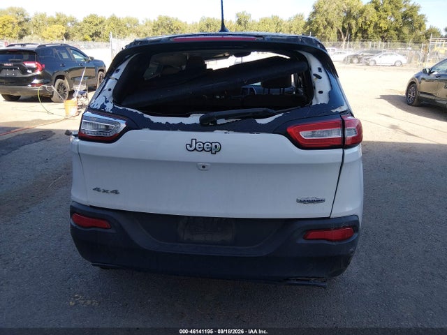 Продаж на аукціоні авто 2015 Jeep Cherokee Latitude, vin: 1C4PJMCS6FW612970, номер лоту: 46141195