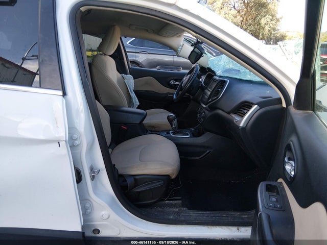Продаж на аукціоні авто 2015 Jeep Cherokee Latitude, vin: 1C4PJMCS6FW612970, номер лоту: 46141195