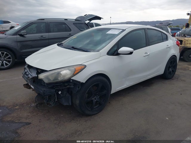 Aukcja sprzedaży 2016 Kia Forte Lx, vin: KNAFK4A60G5517338, numer aukcji: 46141218