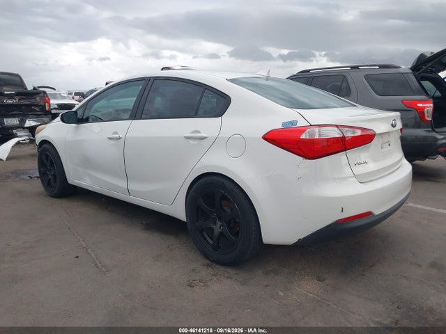 Aukcja sprzedaży 2016 Kia Forte Lx, vin: KNAFK4A60G5517338, numer aukcji: 46141218