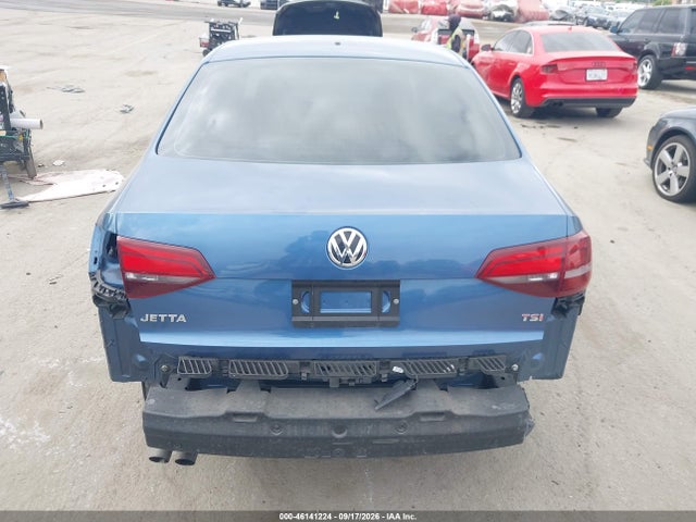 2018 Volkswagen Jetta 1.4t S მანქანა იყიდება აუქციონზე, vin: 3VW2B7AJ3JM251805, აუქციონის ნომერი: 46141224