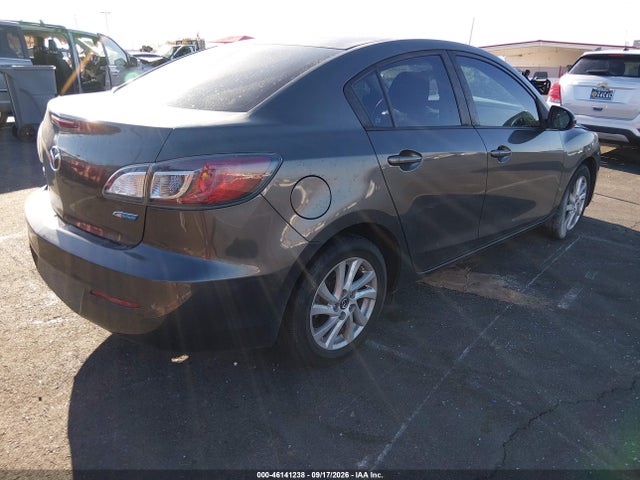 46141238 :رقم المزاد ، JM1BL1VP2D1790607 vin ، 2013 Mazda Mazda3 I Touring مزاد بيع
