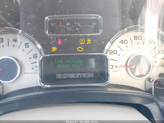 46141277 :رقم المزاد ، 1FMJU1H59BEF44335 vin ، 2011 Ford Expedition Xlt مزاد بيع