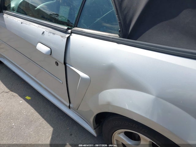 46141311 :رقم المزاد ، 1FAFP44433F379724 vin ، 2003 Ford Mustang مزاد بيع