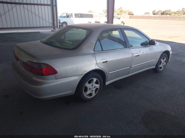 Продаж на аукціоні авто 1998 Honda Accord Ex, vin: 1HGCG5554WA239338, номер лоту: 46141335