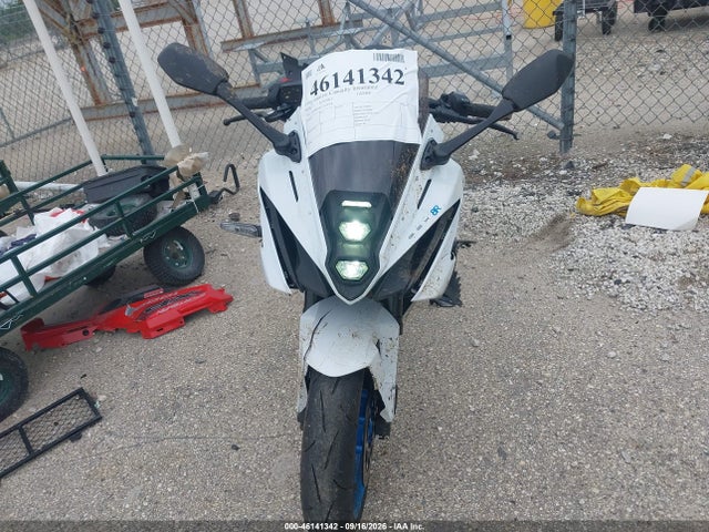 Suzuki Gsx800 F 2026 JS1EM13B5T7101926 Image 5