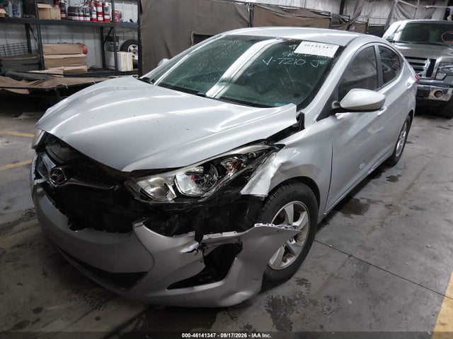 Hyundai ELANTRA SE 2014 5NPDH4AE0EH517210 Image 2