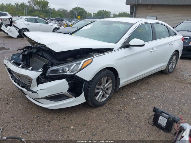 2017 Hyundai Sonata მანქანა იყიდება აუქციონზე, vin: 5NPE24AF8HH522531, აუქციონის ნომერი: 46141351