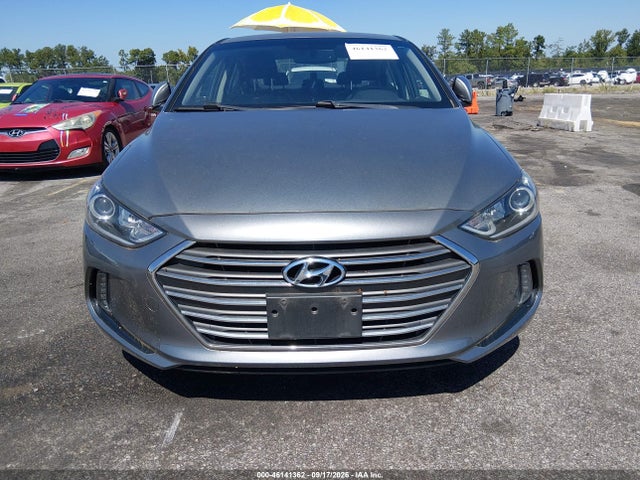 2017 Hyundai Elantra Limited მანქანა იყიდება აუქციონზე, vin: KMHD84LF9HU064331, აუქციონის ნომერი: 46141362