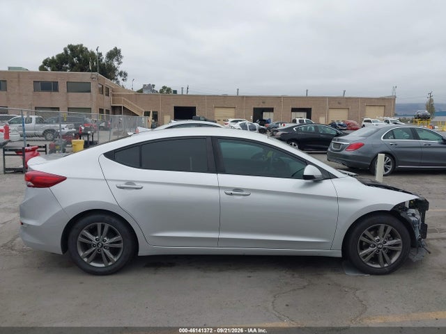 2017 Hyundai Elantra Se მანქანა იყიდება აუქციონზე, vin: 5NPD84LF8HH012574, აუქციონის ნომერი: 46141372