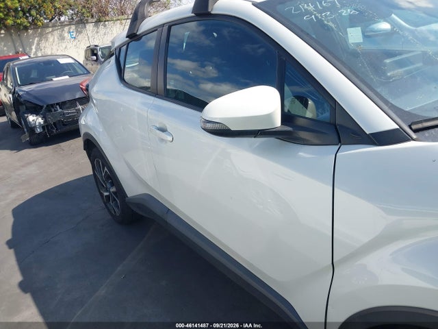 NMTKHMBX0MR132194 Toyota C-HR XLE