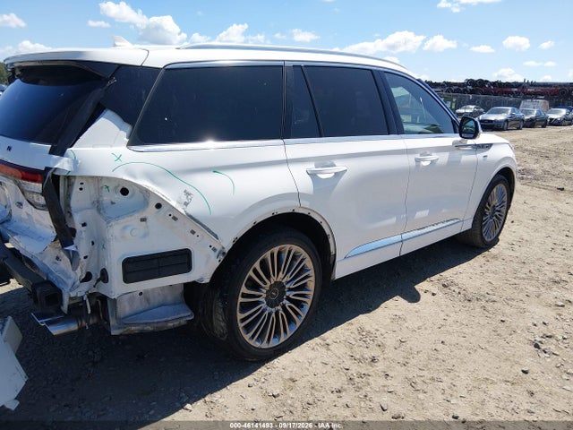 Lincoln Aviator Black Label 2021 5LM5J9XC7MGL10661 Image 4