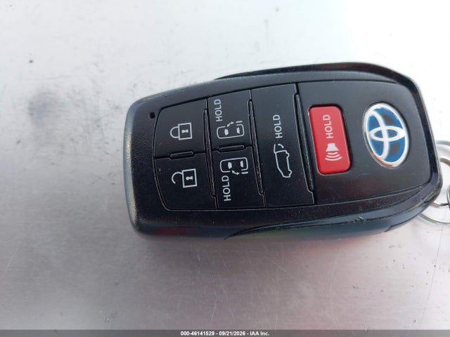 Продажа на аукционе авто 2022 Toyota Sienna Xle, vin: 5TDYRKEC7NS131485, номер лота: 46141529
