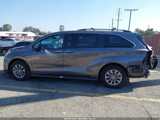 Продажа на аукционе авто 2022 Toyota Sienna Xle, vin: 5TDYRKEC7NS131485, номер лота: 46141529