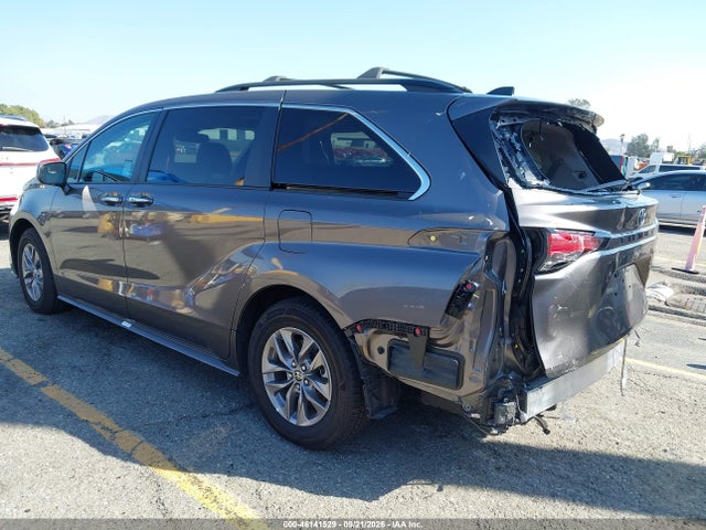 Продажа на аукционе авто 2022 Toyota Sienna Xle, vin: 5TDYRKEC7NS131485, номер лота: 46141529