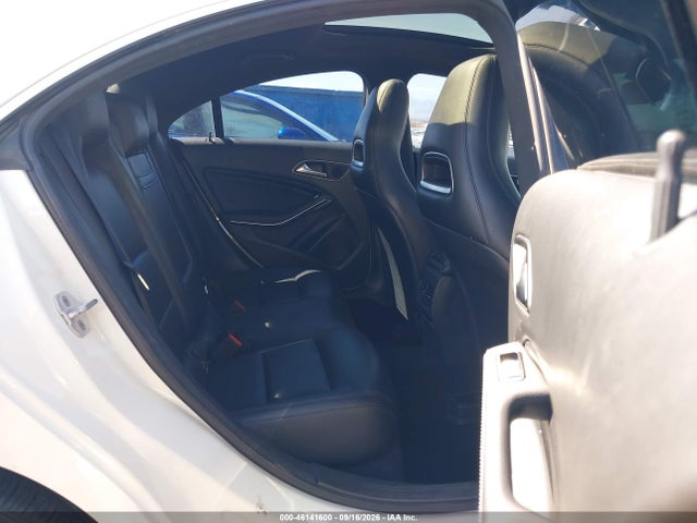 2015 Mercedes-benz Cla 250 მანქანა იყიდება აუქციონზე, vin: WDDSJ4EBXFN171993, აუქციონის ნომერი: 46141600