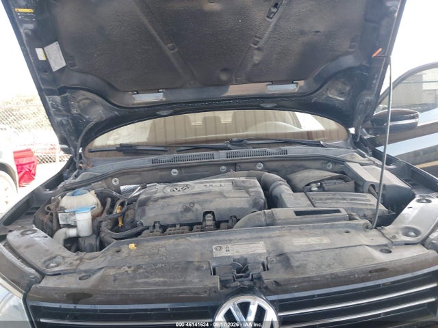 46141634 :رقم المزاد ، 3VWD17AJ8EM336706 vin ، 2014 Volkswagen Jetta 1.8t Se مزاد بيع