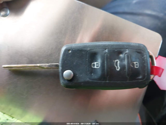 46141634 :رقم المزاد ، 3VWD17AJ8EM336706 vin ، 2014 Volkswagen Jetta 1.8t Se مزاد بيع