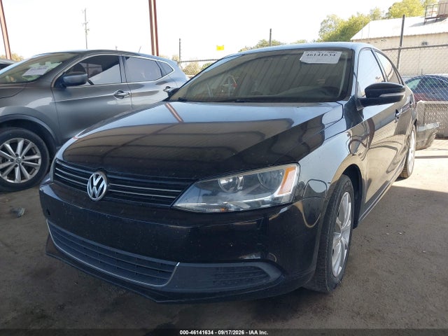 46141634 :رقم المزاد ، 3VWD17AJ8EM336706 vin ، 2014 Volkswagen Jetta 1.8t Se مزاد بيع