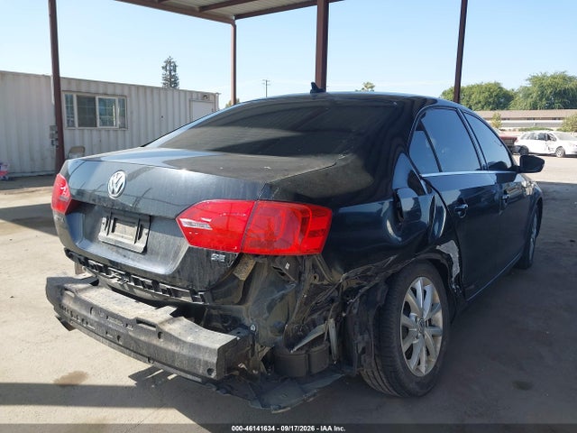 46141634 :رقم المزاد ، 3VWD17AJ8EM336706 vin ، 2014 Volkswagen Jetta 1.8t Se مزاد بيع