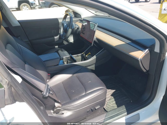 Продажа на аукционе авто 2018 Tesla Model 3 Long Range/performance, vin: 5YJ3E1EBXJF066976, номер лота: 46141671