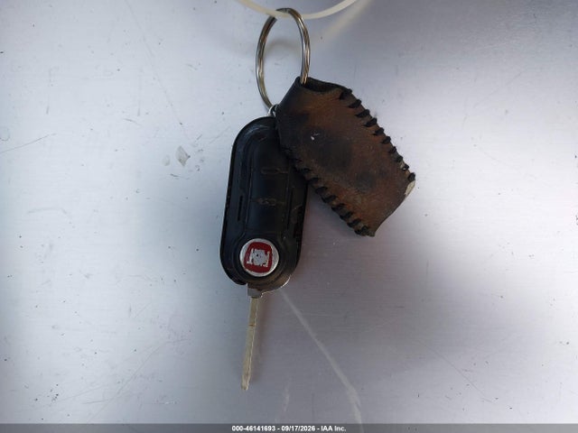 46141693 :رقم المزاد ، 3C3CFFAR4DT530948 vin ، 2013 Fiat 500 Pop مزاد بيع