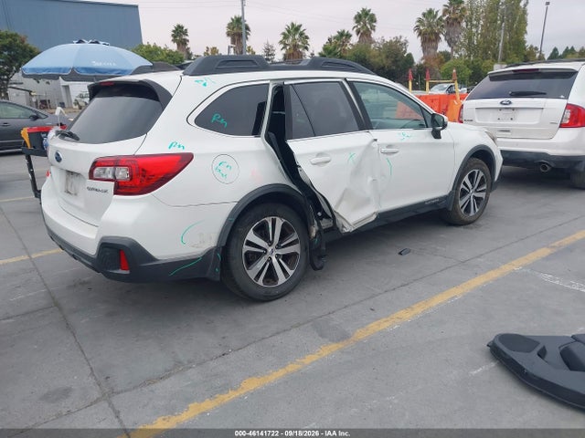 Subaru Outback 2.5i Limited 2018 4S4BSANC1J3350390 Image 4