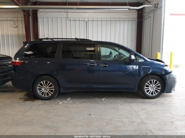 Toyota Sienna Xle 8 Passenger 2019 5TDYZ3DC8KS975845 Image 13