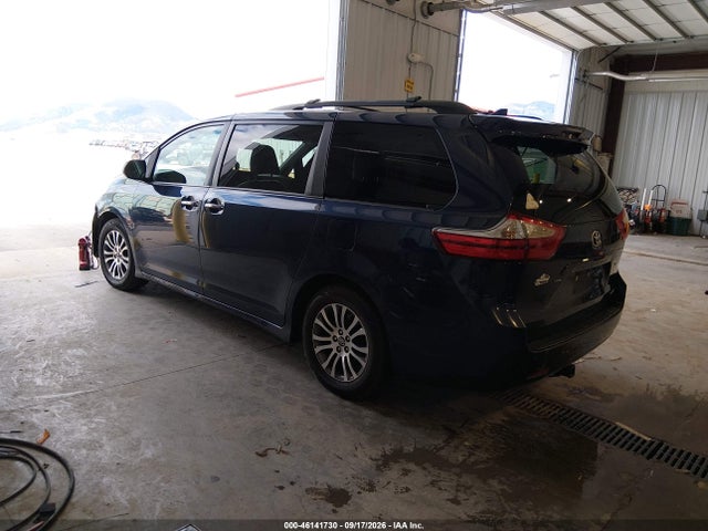 Toyota Sienna Xle 8 Passenger 2019 5TDYZ3DC8KS975845 Image 3
