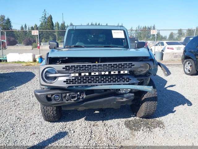 46141752 :رقم المزاد ، 1FMEE5DPXNLB84649 vin ، 2022 Ford Bronco Badlands مزاد بيع