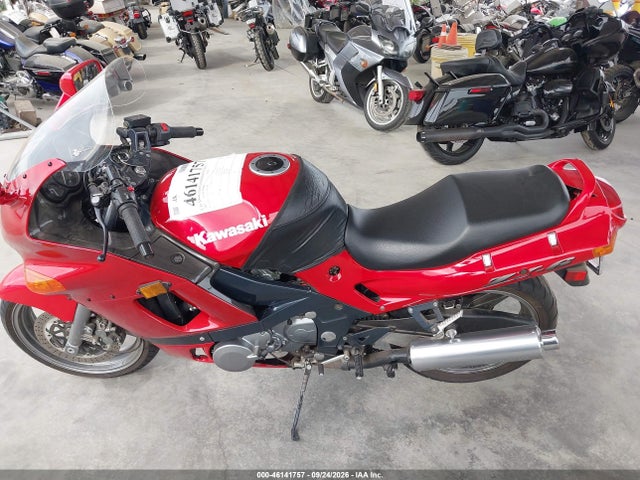 46141757 :رقم المزاد ، JKAZX4E152B519008 vin ، 2002 Kawasaki Zx600 E مزاد بيع