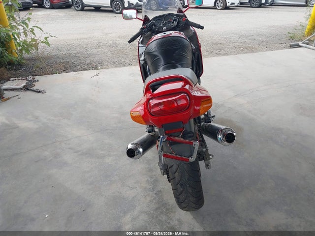 46141757 :رقم المزاد ، JKAZX4E152B519008 vin ، 2002 Kawasaki Zx600 E مزاد بيع