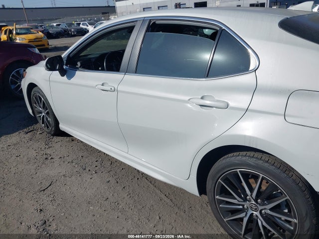 4T1G11AK8RU245941 Toyota CAMRY SE
