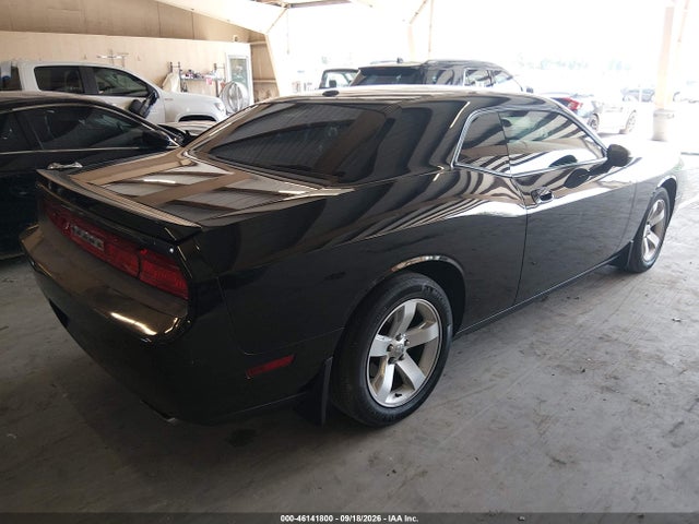46141800 :رقم المزاد ، 2B3CJ5DT2AH282703 vin ، 2010 Dodge Challenger R/t مزاد بيع