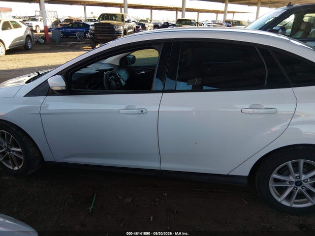 Ford FOCUS SE 2015 1FADP3F21FL232207 Image 14
