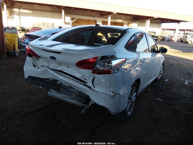 Ford FOCUS SE 2015 1FADP3F21FL232207 Image 4