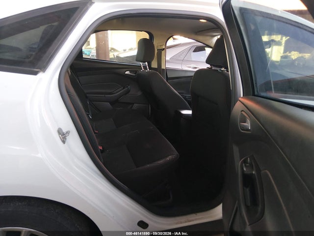 Ford FOCUS SE 2015 1FADP3F21FL232207 Image 8