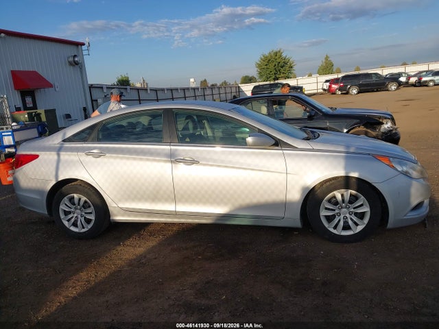 2011 Hyundai Sonata Gls მანქანა იყიდება აუქციონზე, vin: 5NPEB4ACXBH088013, აუქციონის ნომერი: 46141930