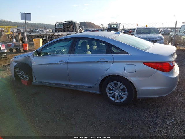 2011 Hyundai Sonata Gls მანქანა იყიდება აუქციონზე, vin: 5NPEB4ACXBH088013, აუქციონის ნომერი: 46141930