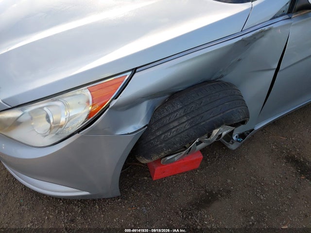 2011 Hyundai Sonata Gls მანქანა იყიდება აუქციონზე, vin: 5NPEB4ACXBH088013, აუქციონის ნომერი: 46141930