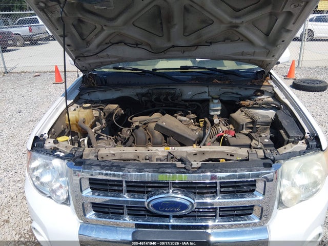 2008 Ford Escape Limited მანქანა იყიდება აუქციონზე, vin: 1FMCU04128KE64102, აუქციონის ნომერი: 46141940
